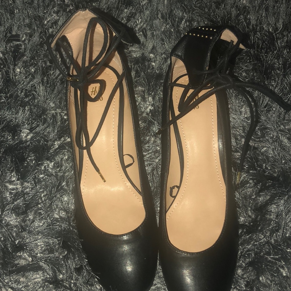 Woman’s shoes